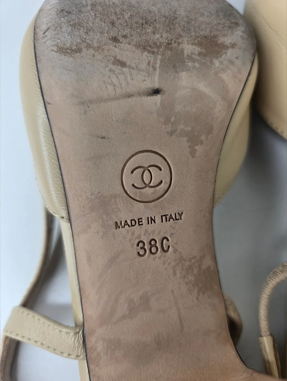 CHANEL Beige and Black Slingback Pumps 38C